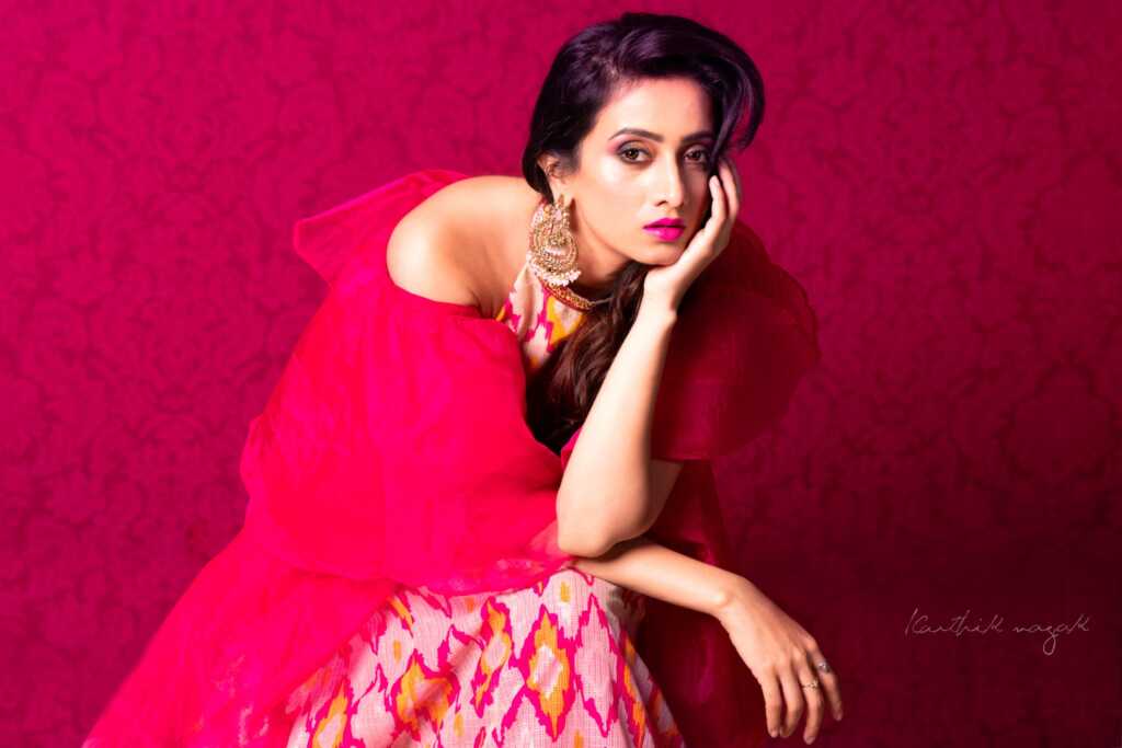 Harshi kapoonacha Beautiful Pics