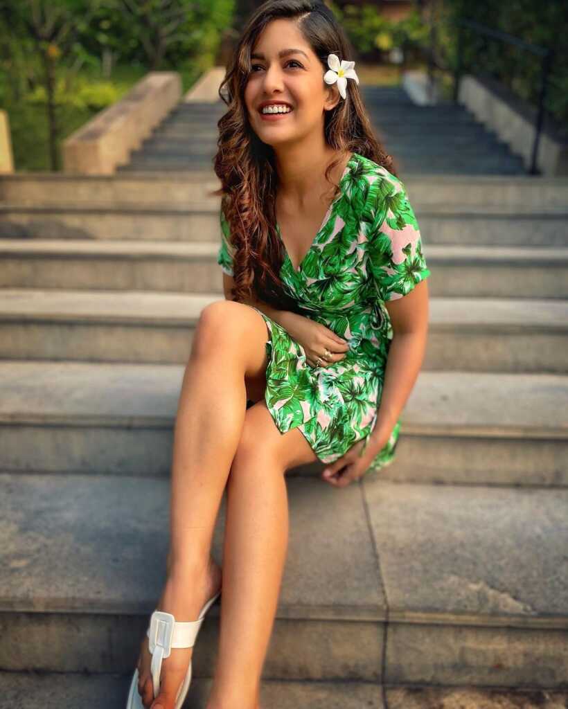 Ishita Dutta Beautiful Looks