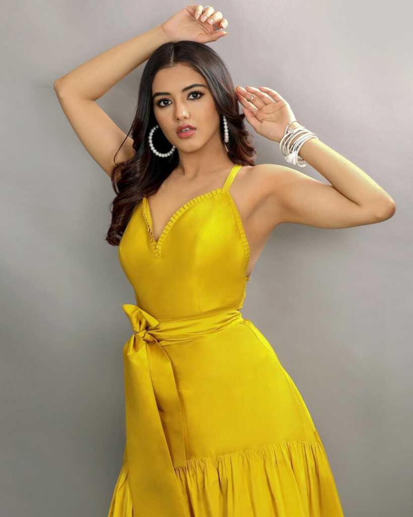 Malvika sharma Yellow Dress Images Malvika sharma Yellow Dress Images
