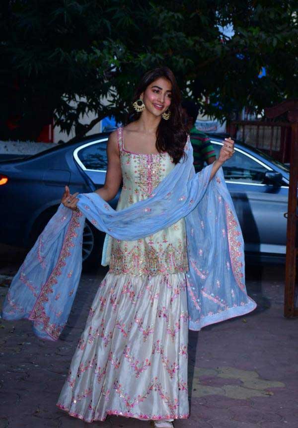 Pooja Hegde Gorgeous Images Pooja Hegde Gorgeous Images