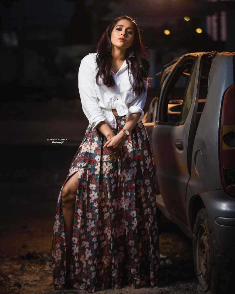 Rashmi Gautam Amazing Pictures Rashmi Gautam Amazing Pictures