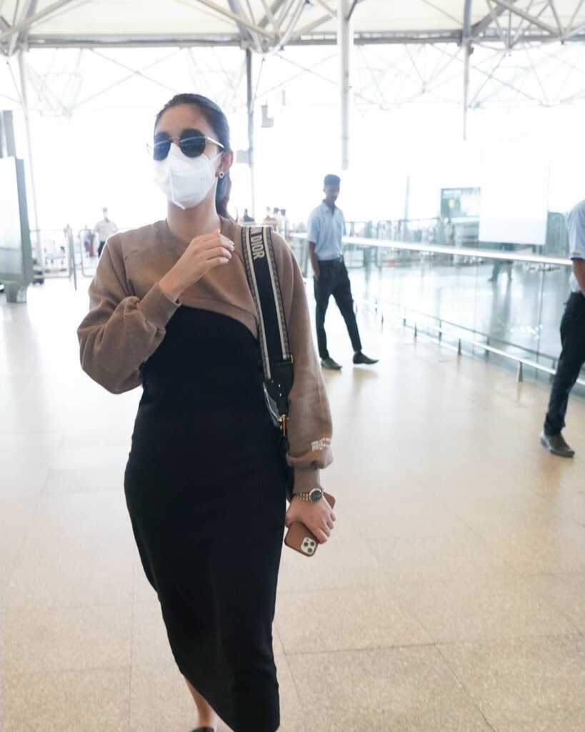 Keerthy Suresh Recent Airport Clicks