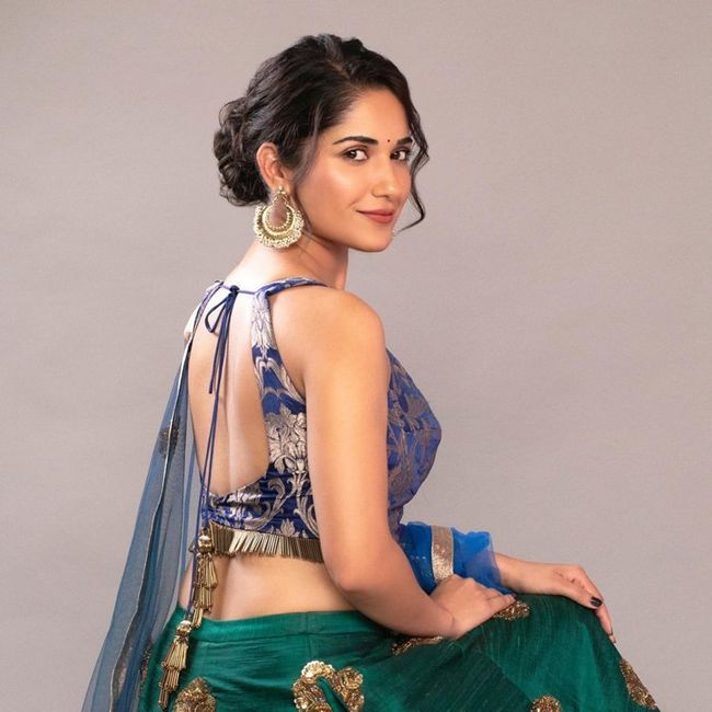 Ruhani Sharma New Wallpapers Ruhani Sharma New Wallpapers