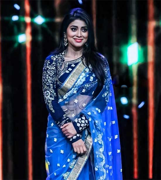 Shriya Saran Latest Photos Shriya Saran Latest Photos