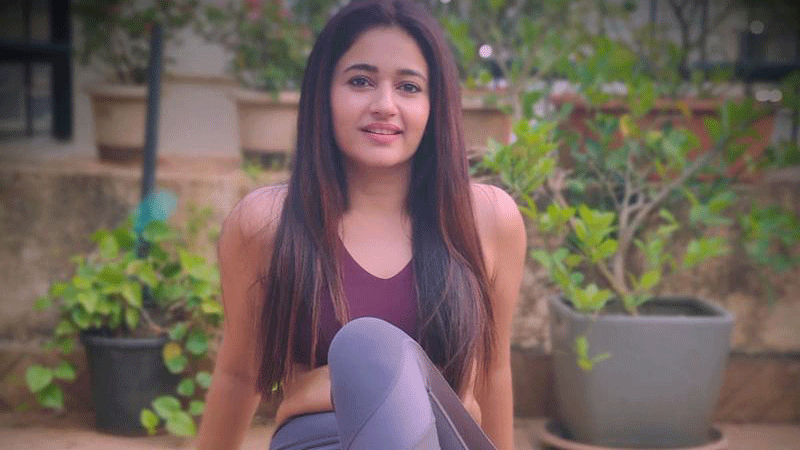 Poonam Bajwa Joshful Pics