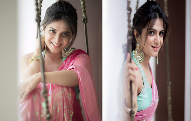 Dhivya Dharshini New Pics