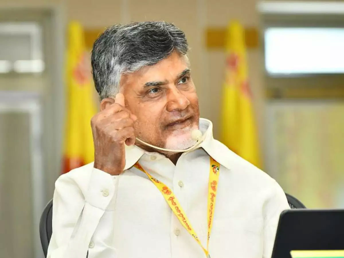 YSRCP Leaders looking for proofs against Chandrababu