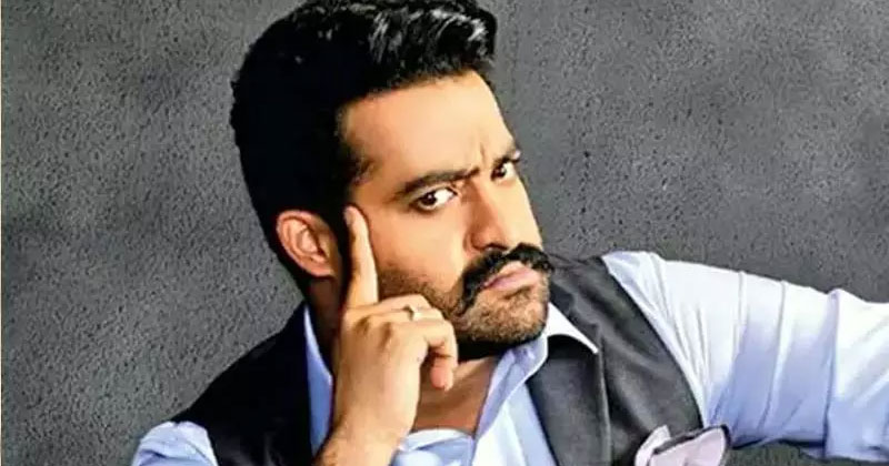 ఎన్టీఆర్ కారు చలానా క‌ట్టిన అభిమాని.. రిట‌ర్న్ గిఫ్ట్‌గా ఆర్ఆర్ఆర్ టిక్కెట్ కావాలంటూ రిక్వెస్ట్