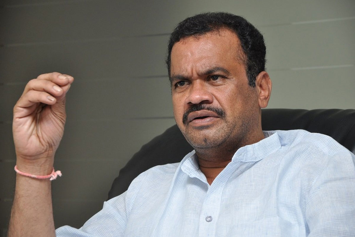 Komatireddy Rajagopal Reddy to join in BJP