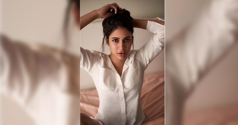 ప్యాంట్ వేసుకోలేదు కానీ.. తెలివి అంటే లావణ్య త్రిపాఠి