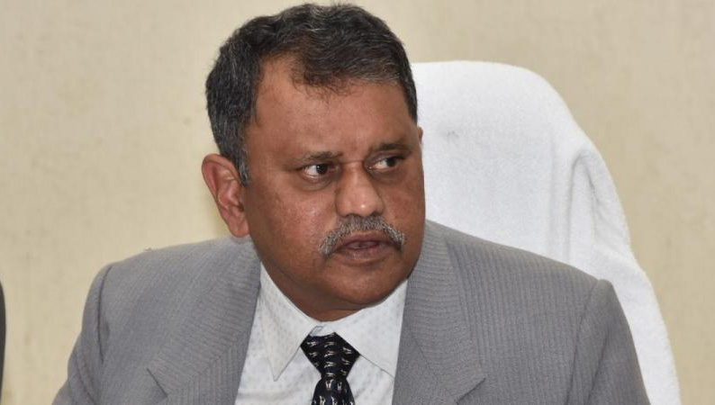 మరికాసేపట్లో కలెక్టర్లు, ఎస్పీలతో నిమ్మగడ్డ వీడియో కాన్ఫరెన్స్ .. ఏం జరుగుతుందో !