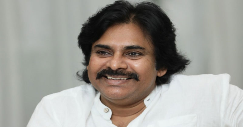 ప‌వ‌న్ క‌ళ్యాణ్‌, క్రిష్ సినిమాకు బ్రేకులు ప‌డ్డాయా.. అస‌లేం జ‌రిగింది!