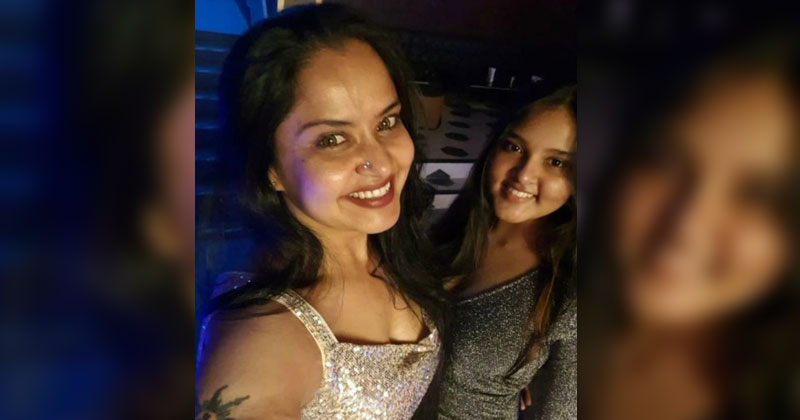 పదహారు ప్రాయంలోకి అడుగుపెట్టిన కూతురు.. ఎక్స్‌పోజింగ్‌తో మంట పెట్టిన నటి ప్రగతి