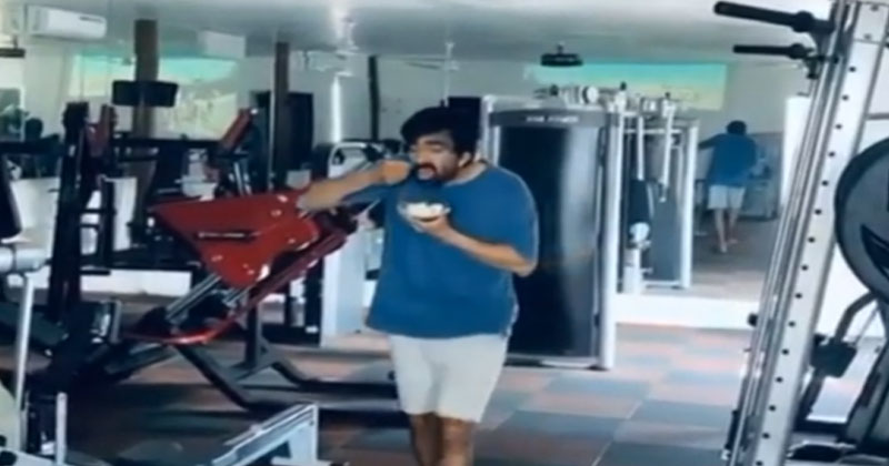 హ‌ల్వా డ్యాన్స్‌తో ఆశ్చ‌ర్య‌ప‌రిచిన ర‌వితేజ‌.. బ‌ర్త్‌డే గిఫ్ట్ అదిరిందంటున్న ఫ్యాన్స్