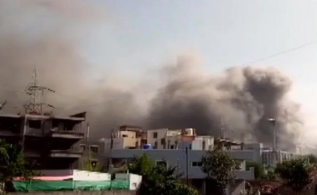 సీరమ్ ఇనిస్టిట్యూట్‌లో భారీ అగ్ని ప్రమాదం !