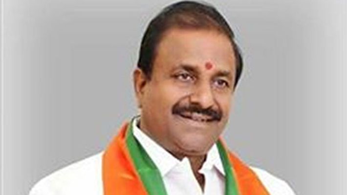 రామతీర్థంలో హై టెంక్షన్ .. సొమ్మసిల్లి పడిపోయిన వీర్రాజు !