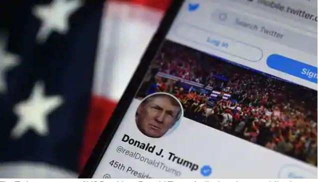 ట్రంప్ కి ఘోర అవమానం … అకౌంట్ పై శాశ్వత నిషేధం విధించిన ట్విట్టర్