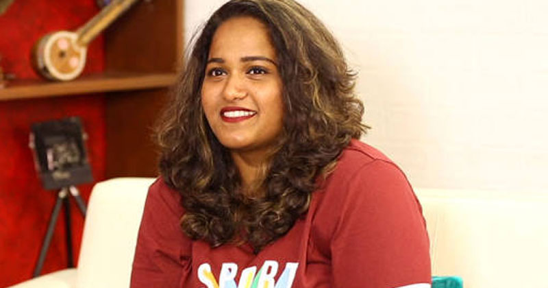 క్యాలెండర్ కోసం నగ్నంగా ఫోటోషూట్ చేసిన అర్జున్ రెడ్డి రీమేక్ న‌టి.. చీవాట్లు పెడుతున్న నెటిజ‌న్స్