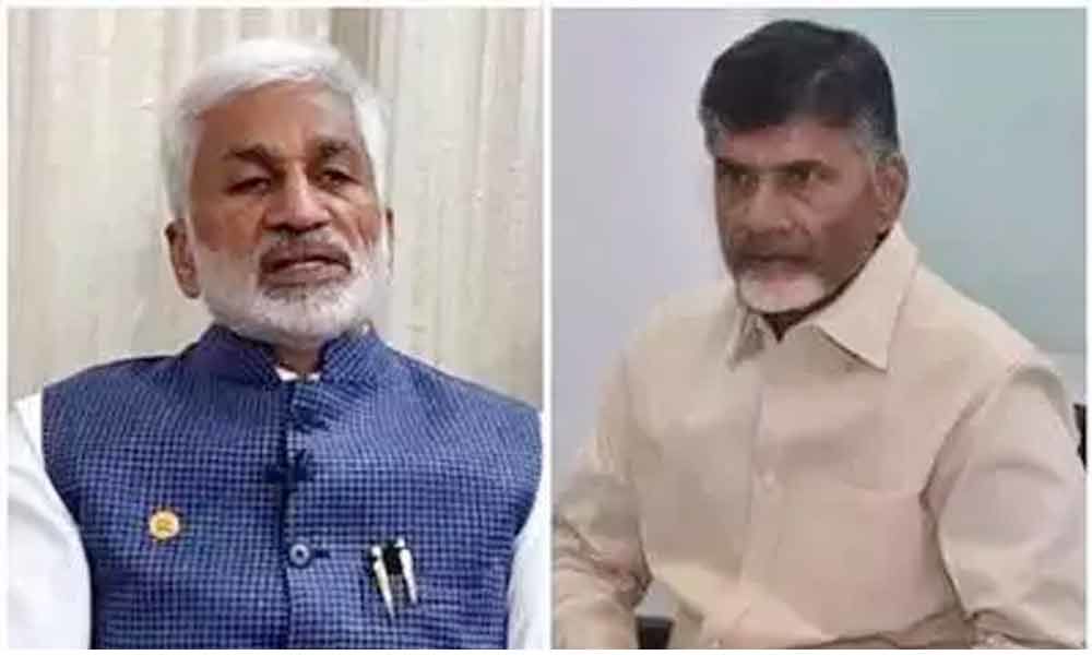 బ్రేకింగ్ న్యూస్ – విజయ్ సాయి రెడ్డి కాన్వాయ్ మీద దాడి చేసిన వాళ్ళంతా స్పాట్ అరస్ట్ ?