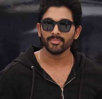 అల్లు అర్జున్ స్ట్రైట్ తమిళ సినిమాకి దర్శకుడు ఫిక్స్..?