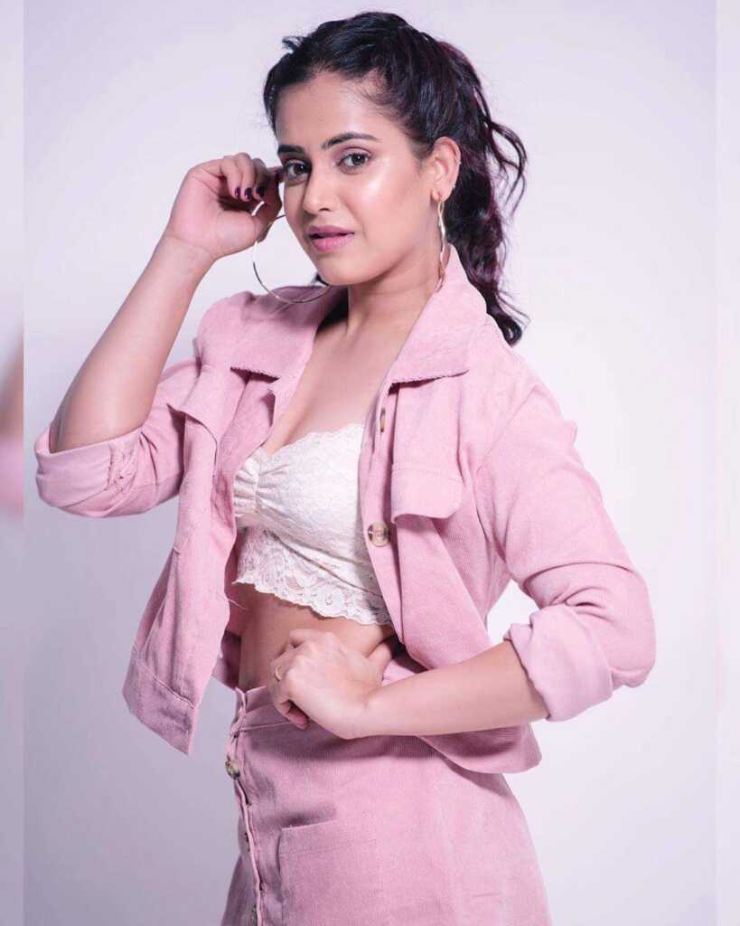 Shruti Prakash Latest Photos Shruti Prakash Latest Photos
