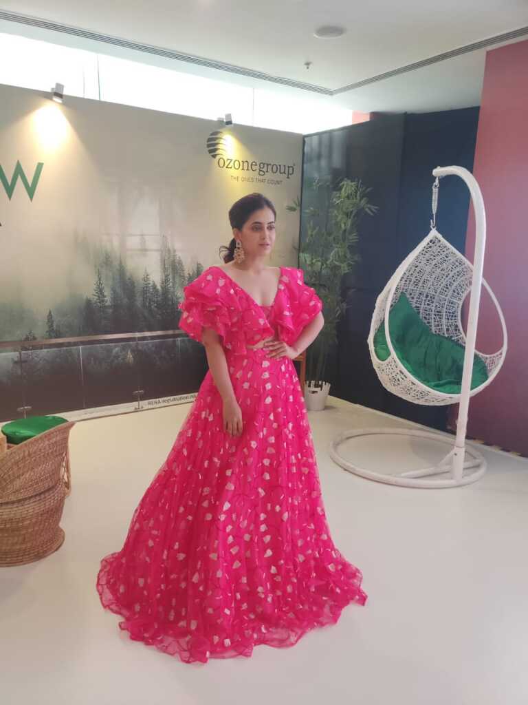 Shruti Prakash Latest Photos Shruti Prakash Latest Photos