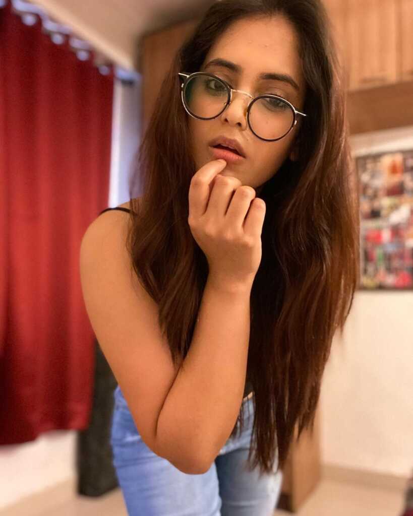 Shruti Prakash Latest Photos Shruti Prakash Latest Photos