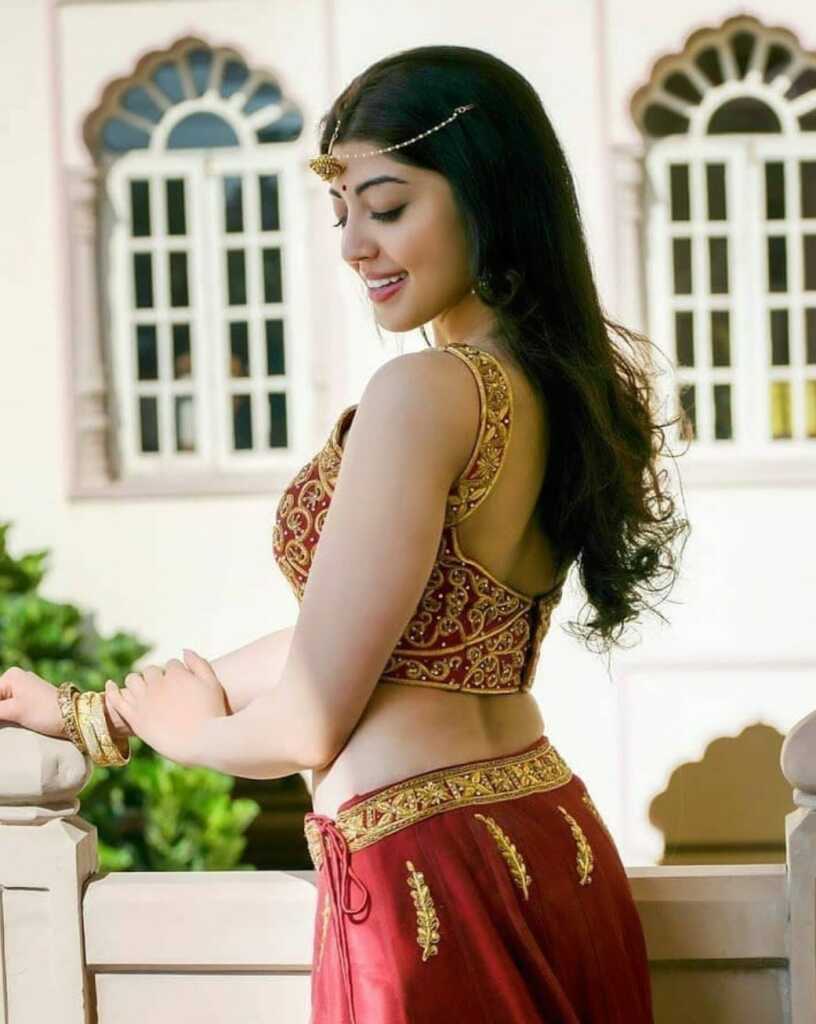 Pranitha Subhash Stylish Looks Pranitha Subhash Stylish Looks