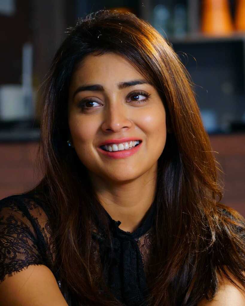 Shriya Saran Recent Photos