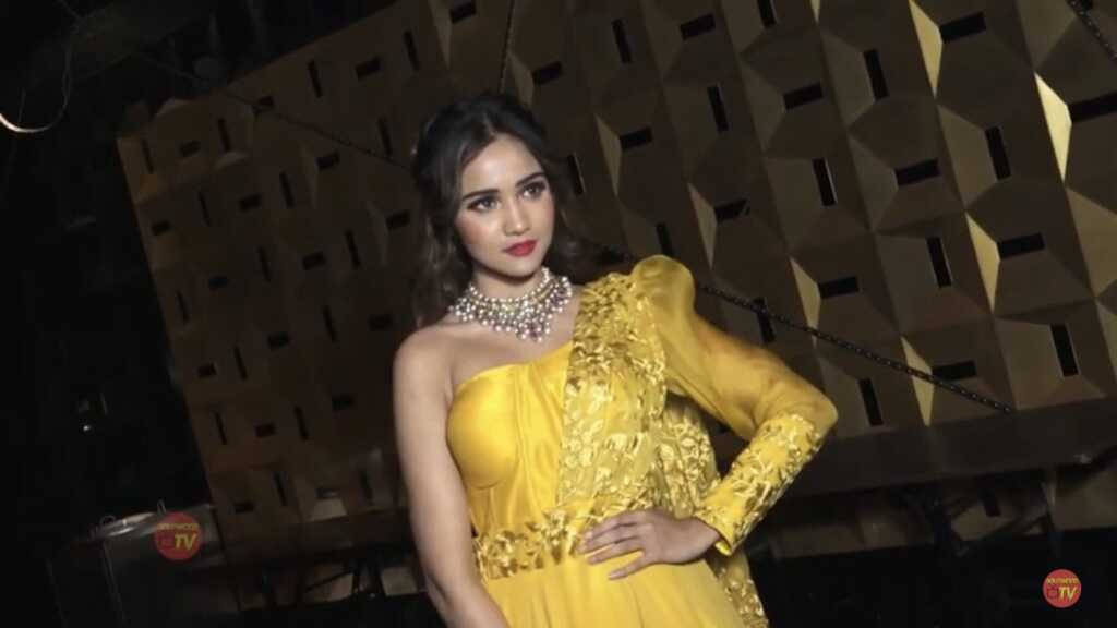 Ashi Singh New Gallerys Ashi Singh New Gallerys