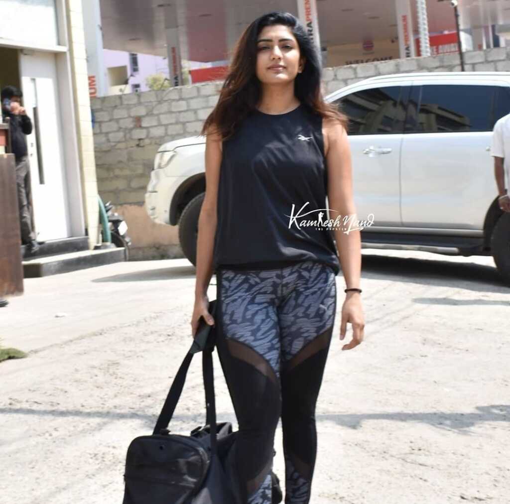 Eesha Rebba Black Dress Stills