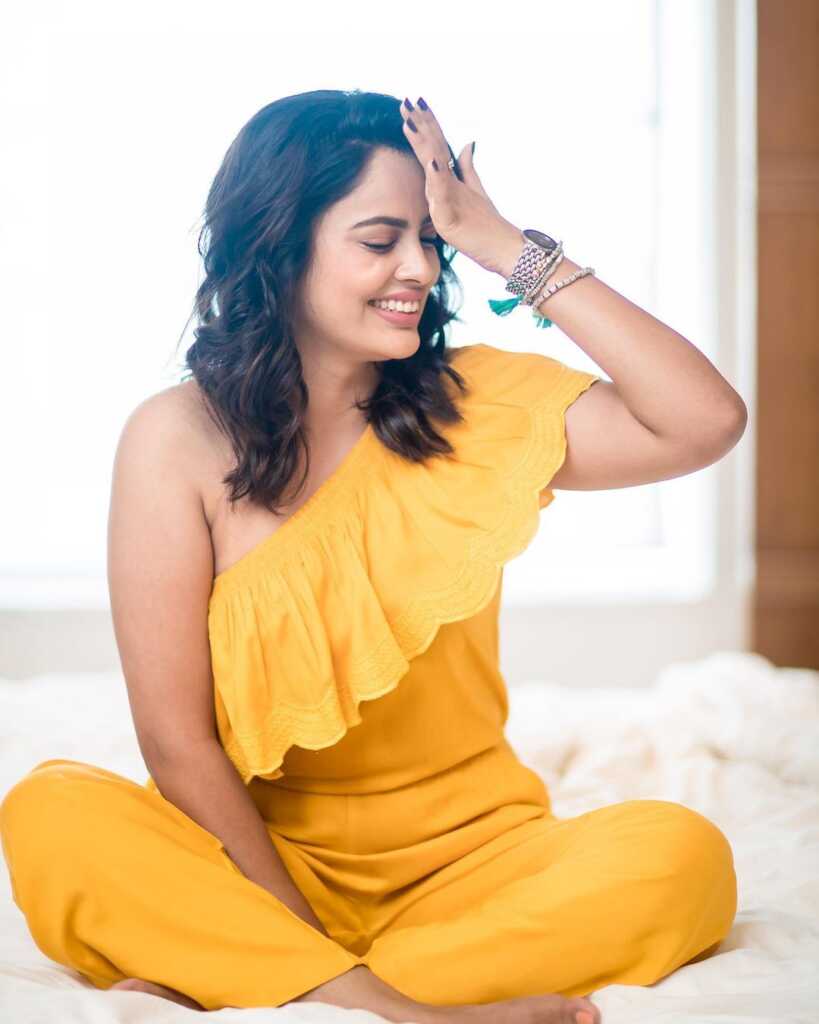 Nandita Swetha Cute Looks Nandita Swetha Cute Looks