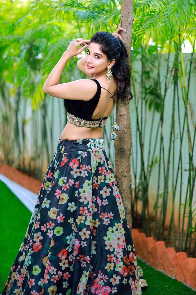 Sakshi Agarwal Latest Wallpapers
