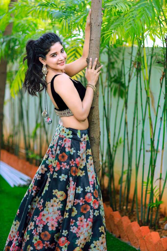 Sakshi Agarwal Latest Wallpapers