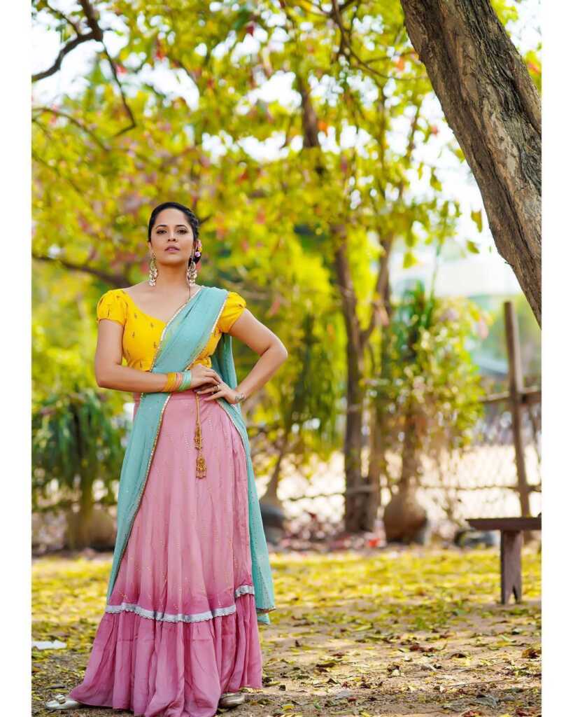 Anasuya Bharadwaj Stylish Looks