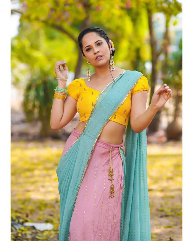 Anasuya Bharadwaj Stylish Looks