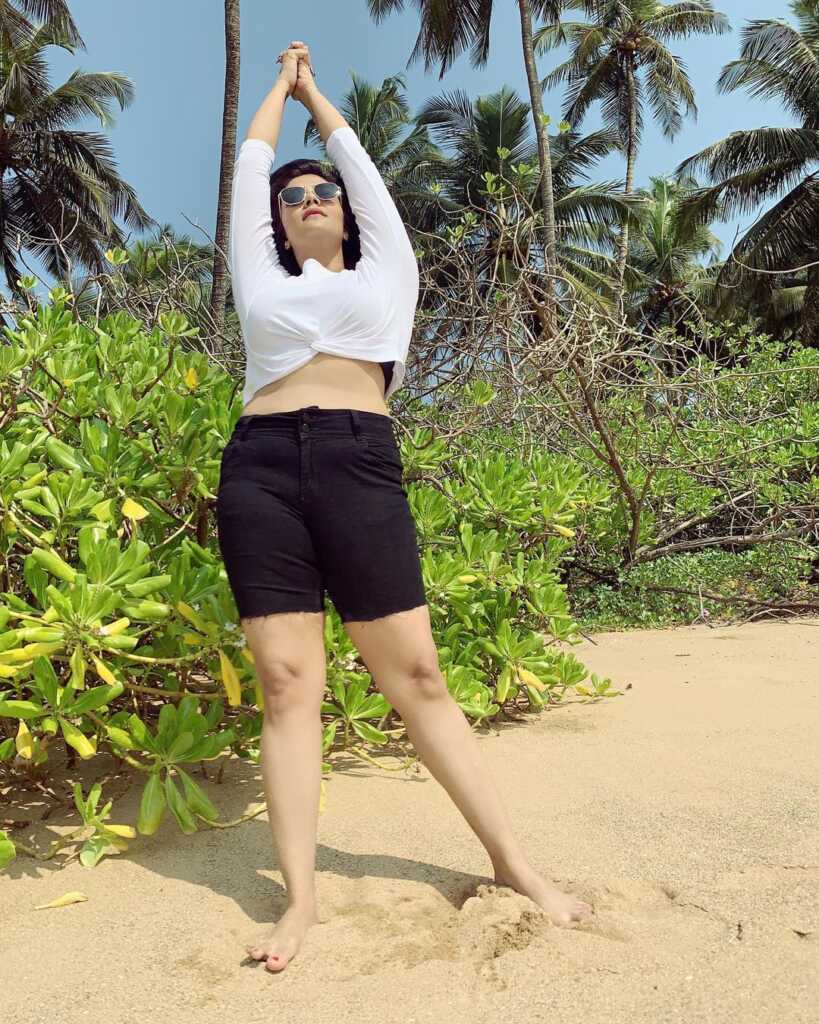 Sreemukhi Enjoying Her Vacation At Goa Trip Pics