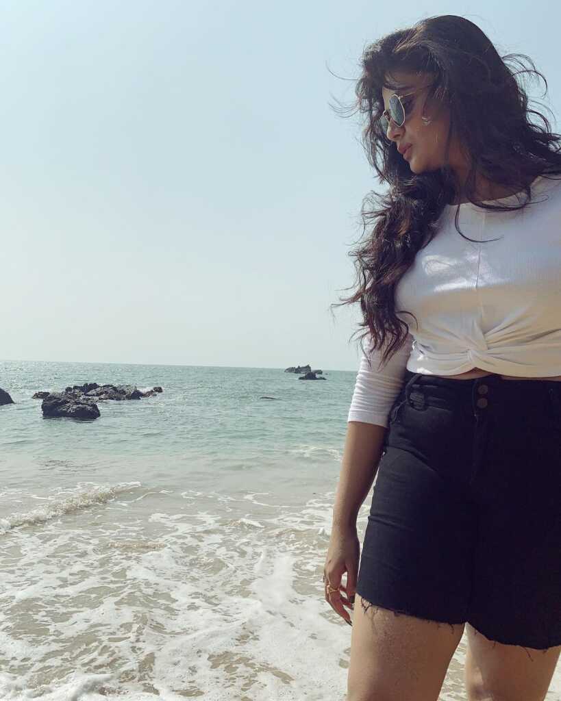Sreemukhi Enjoying Her Vacation At Goa Trip Pics