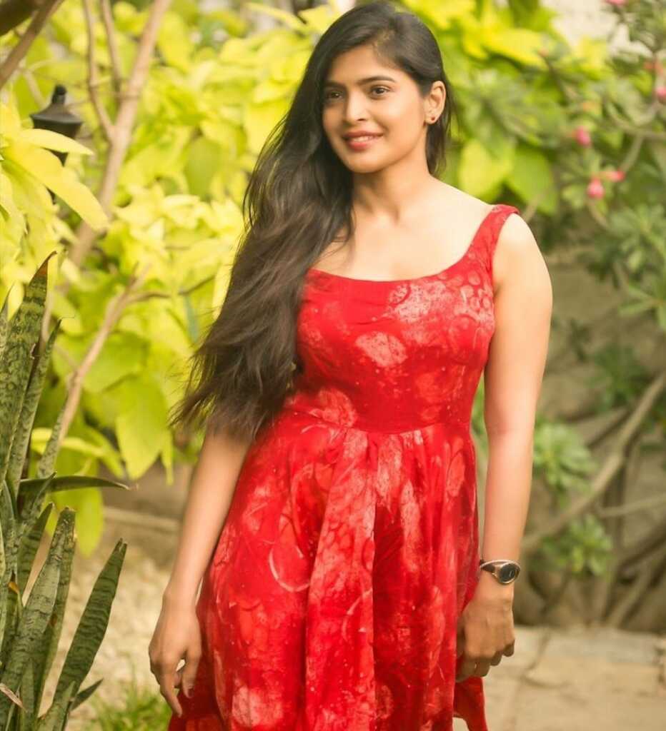 Krithi Shetty Beautiful Looks