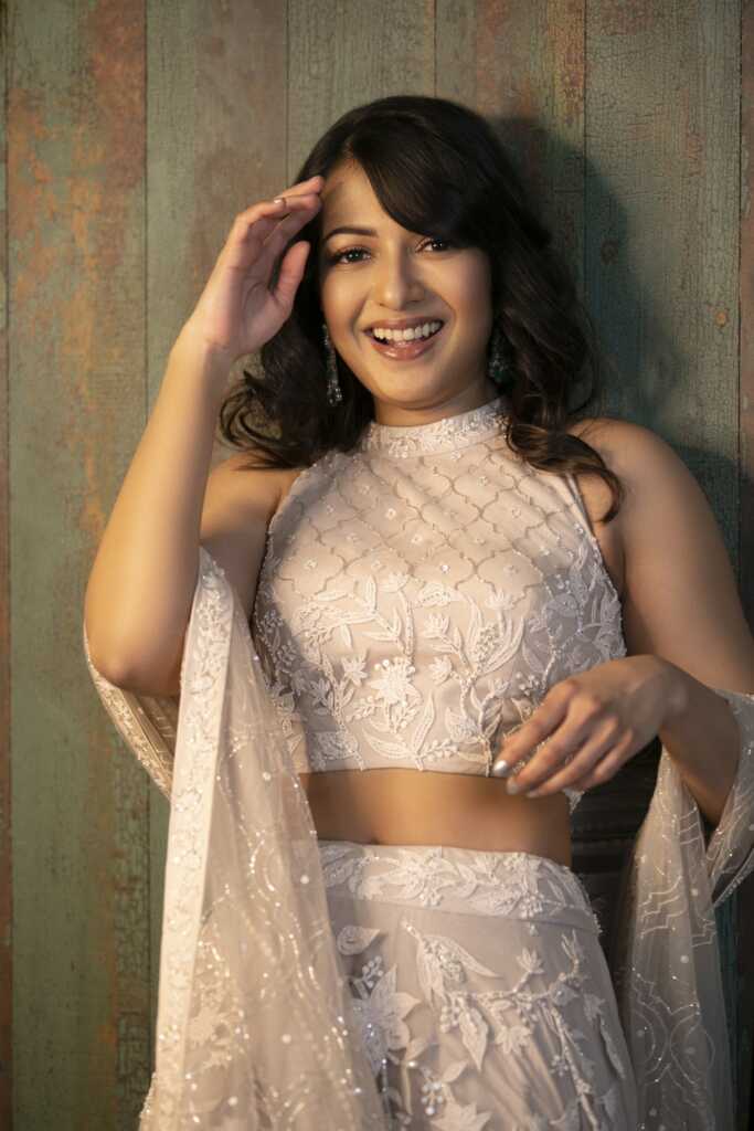 Catherine Tresa Dazzles in pink in this Latest Pics Catherine Tresa Dazzles in pink in this Latest Pics