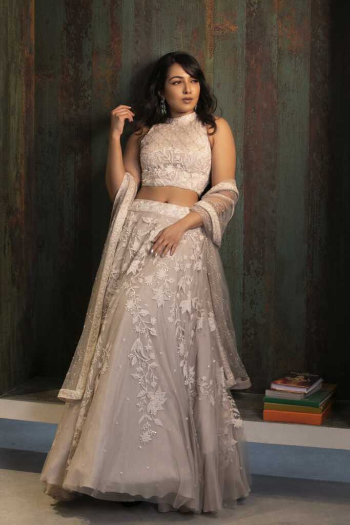 Catherine Tresa Dazzles in pink in this Latest Pics Catherine Tresa Dazzles in pink in this Latest Pics