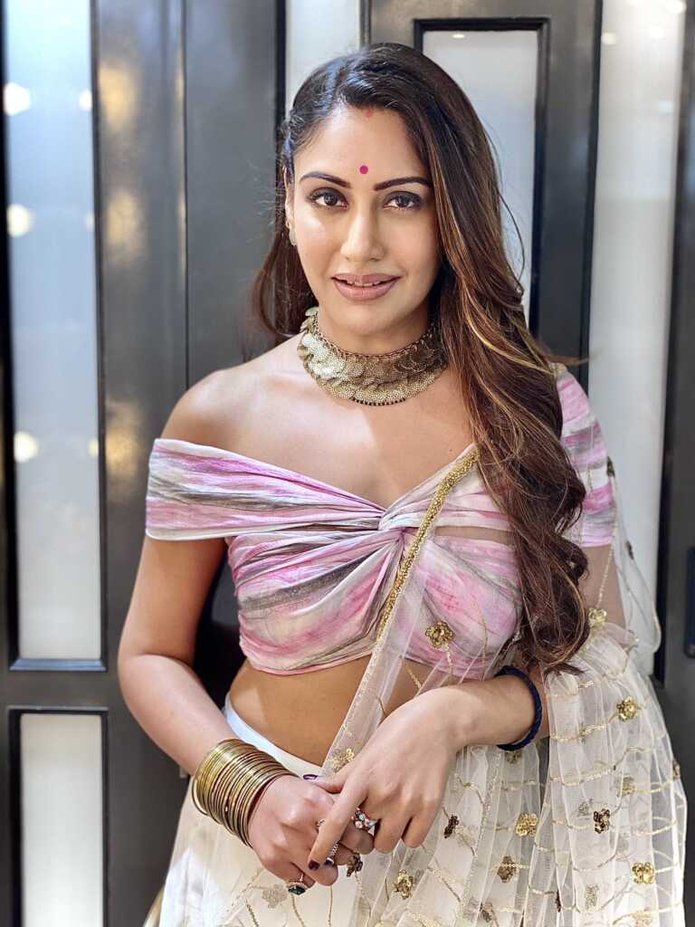 Surbhi Chandna New HD Stills Surbhi Chandna New HD Stills