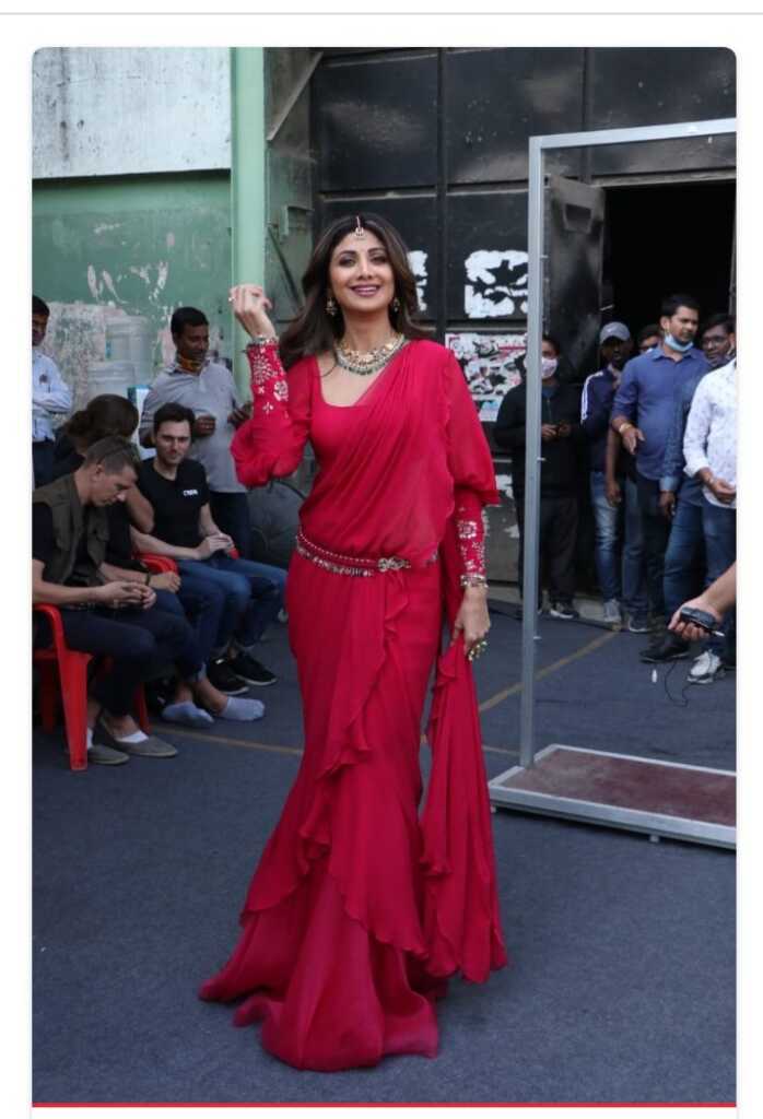Shilpa Shetty Red Saree Stills