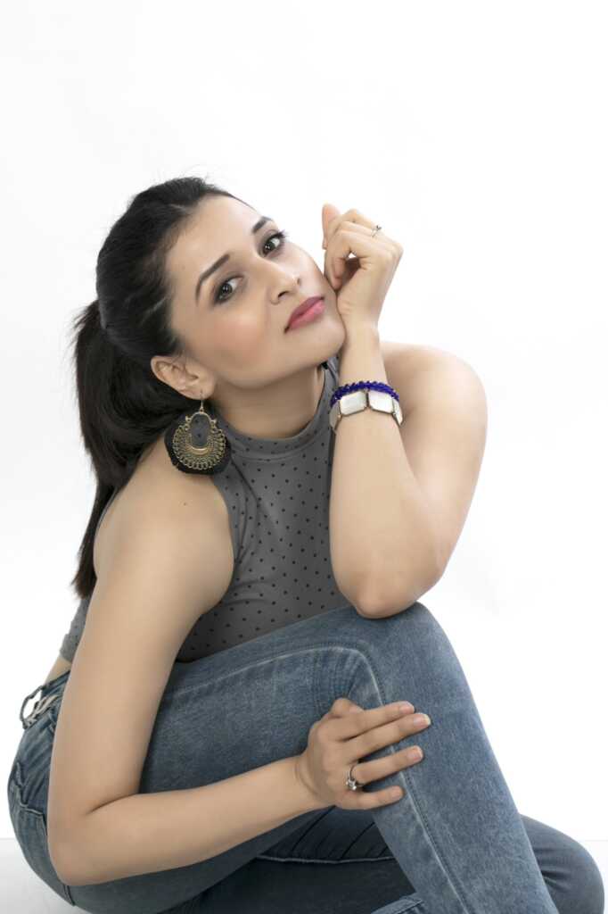 Mannara Chopra Valentine’s Day Special pictures