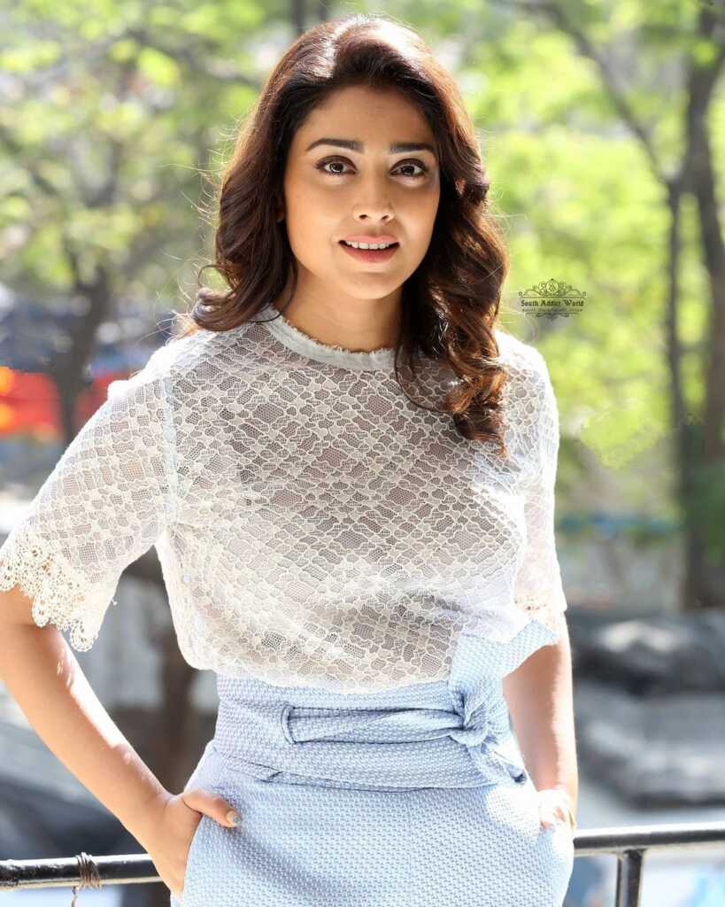 Shriya Saran Recent Photos