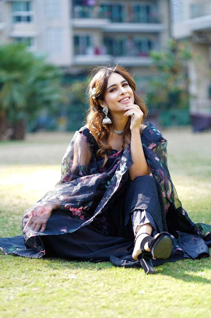 Neha Malik Amazing Looks