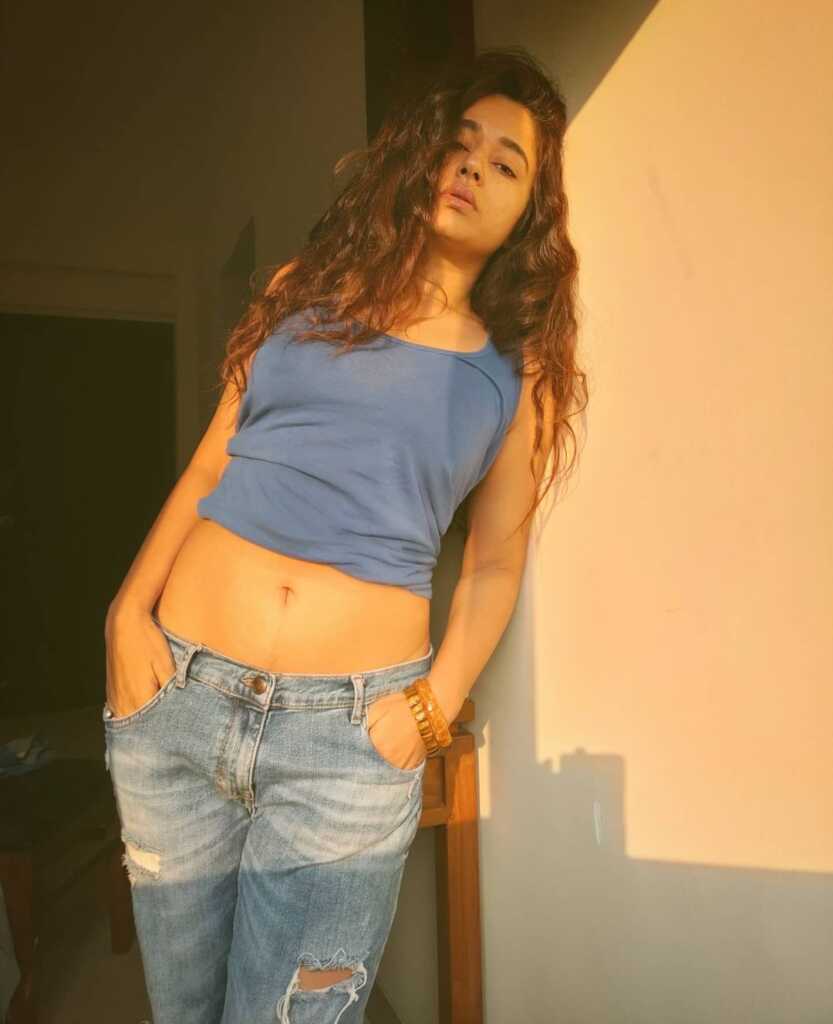 Poonam Bajwa Joshful Images