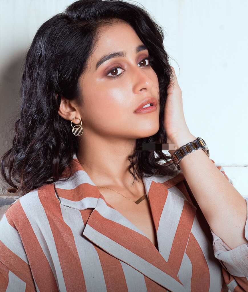 Regina Cassandra Gorgeous Images
