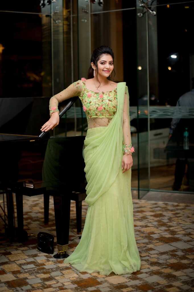 Athulya Ravi Gorgeous pics