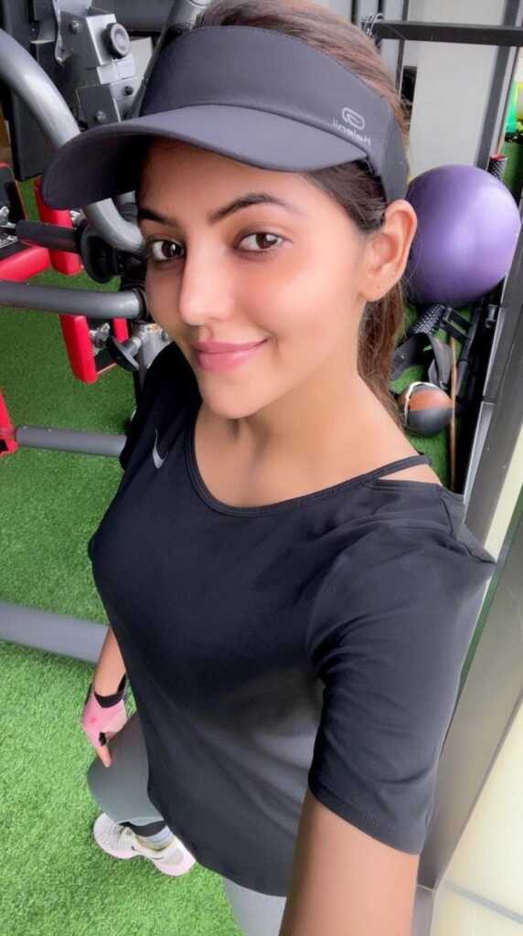 Athulya Ravi Gorgeous pics